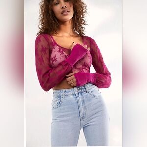 💗 Free People U Into This Long Sleeve